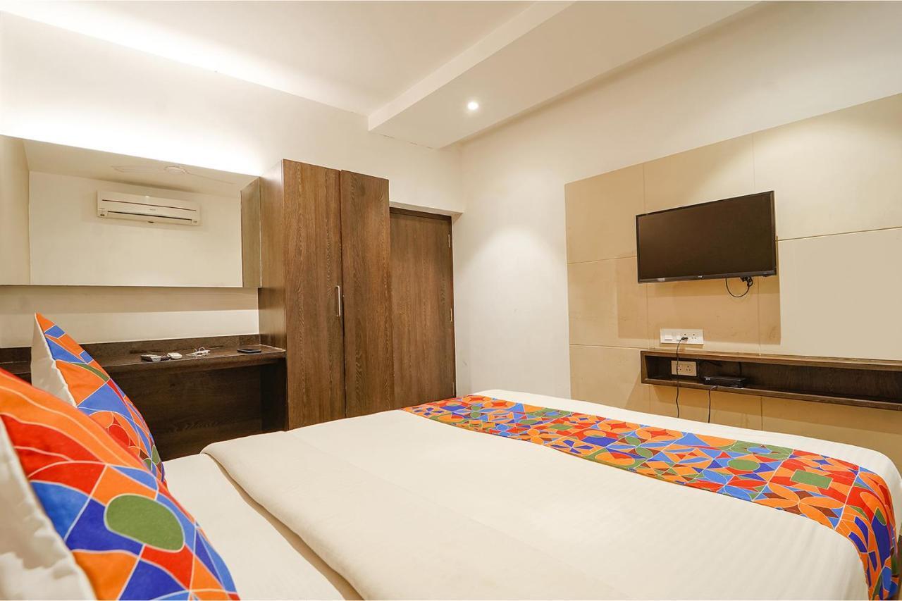 Fabhotel Karpagam - 900M From Nehru Stadium Coimbatore Exterior foto